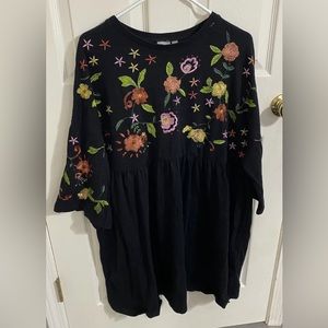 ASOS Women's Black Embroidered Fluted Sleeve Boho Dress Generous Fit Size 8.